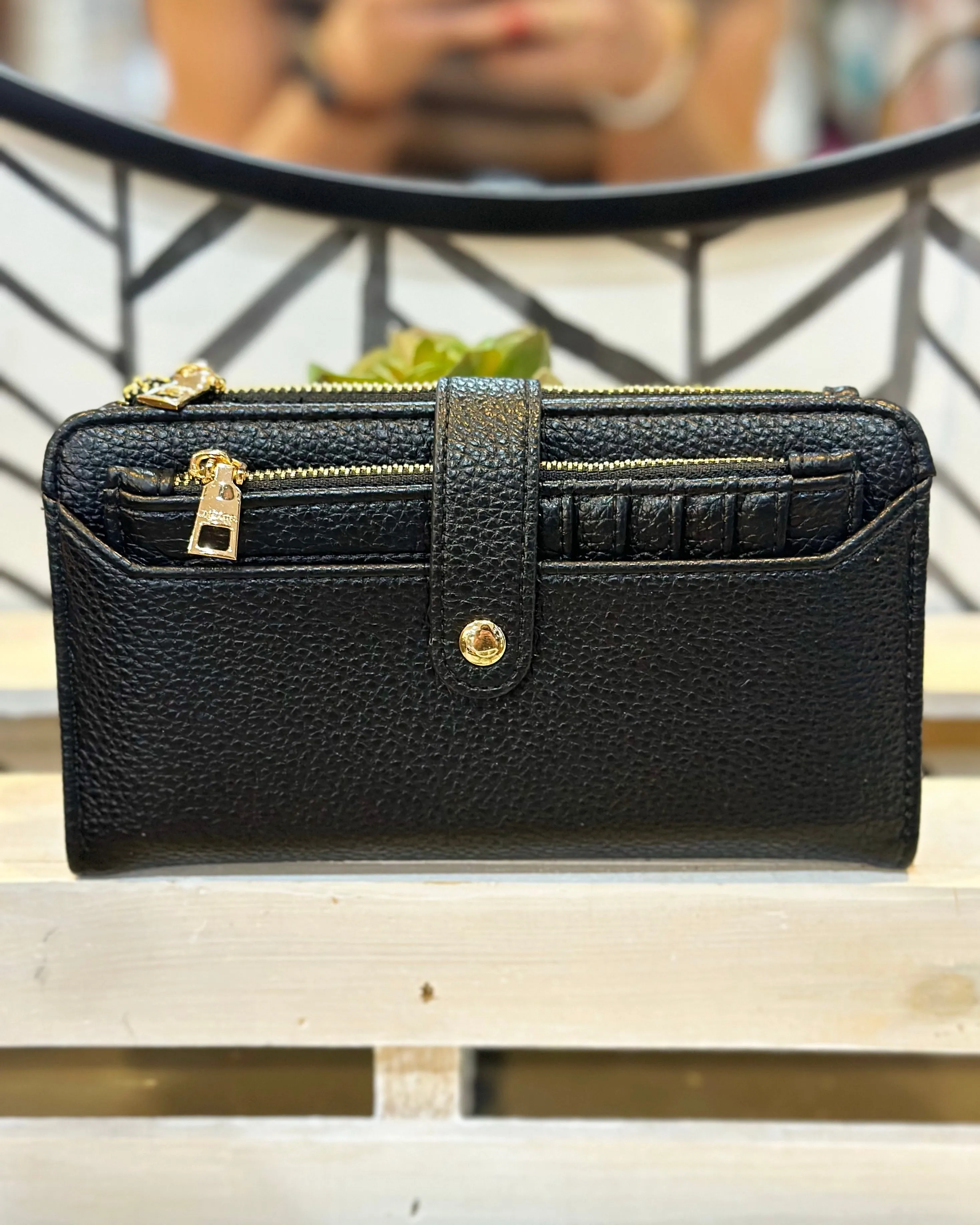 Macy Wallet in Black