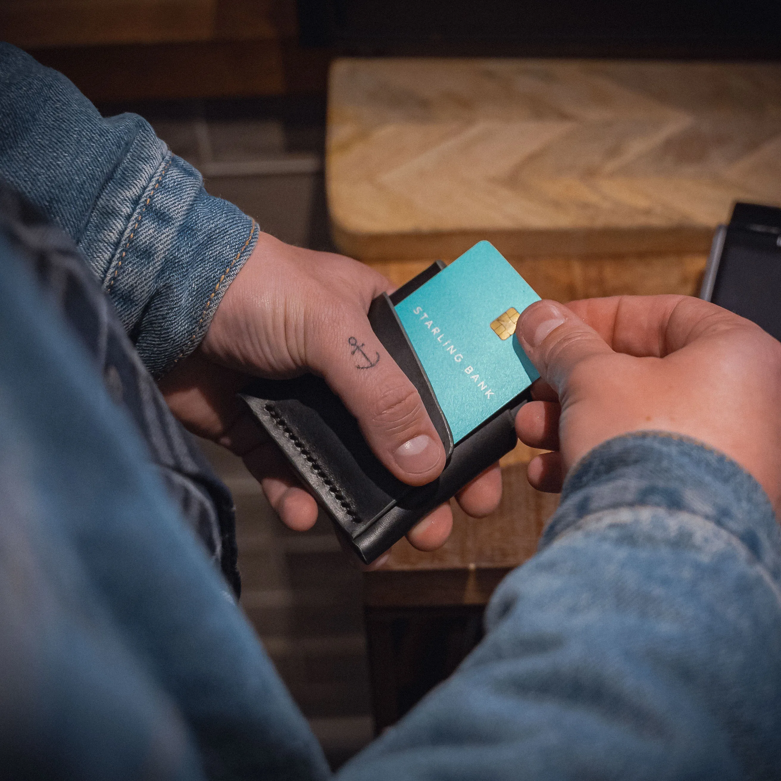 Pembrook 'Sleeve' Leather Cardholder - Ink Black