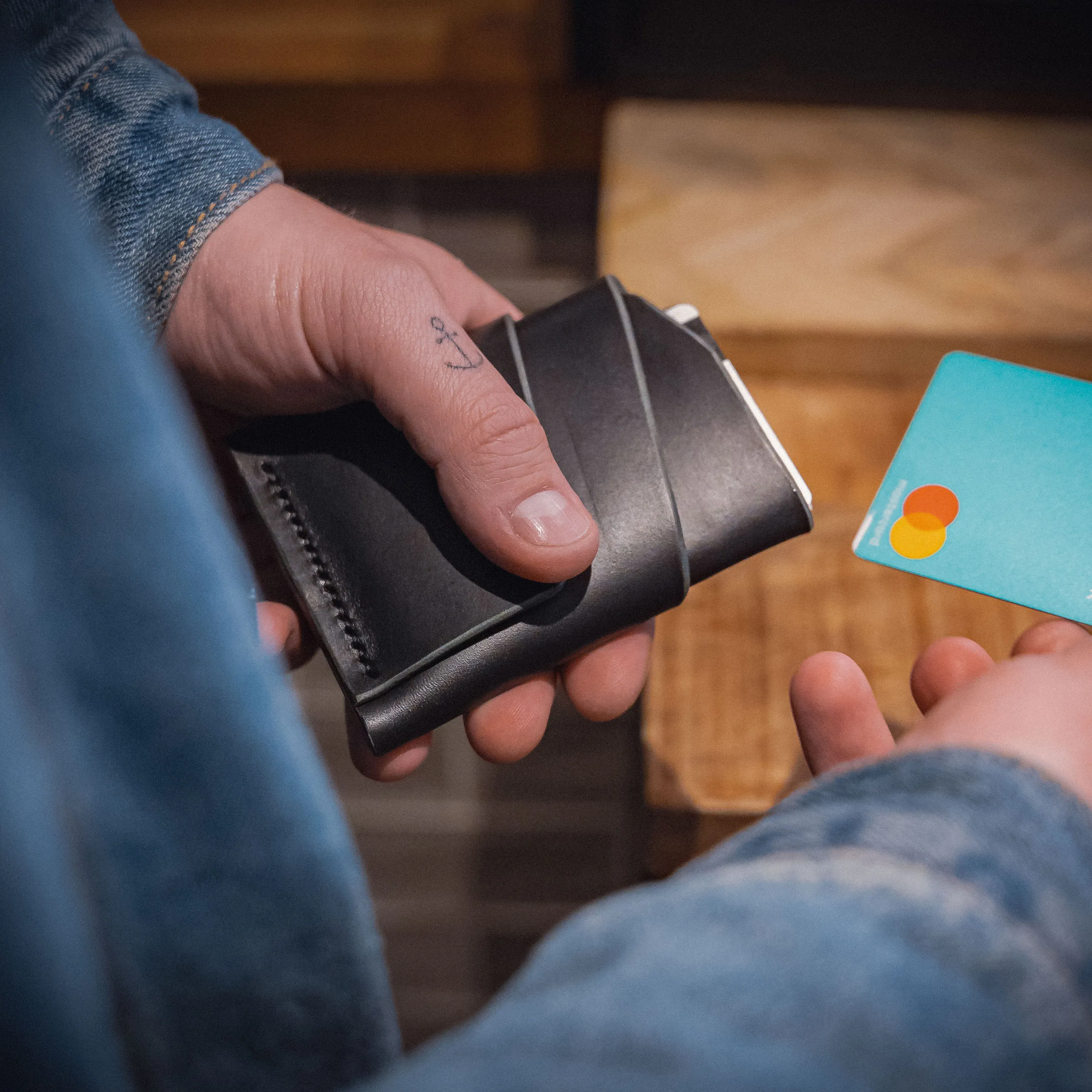 Pembrook 'Sleeve' Leather Cardholder - Ink Black