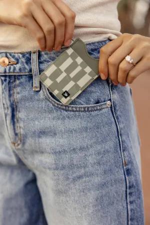 Thread Scout Vertical Wallet
