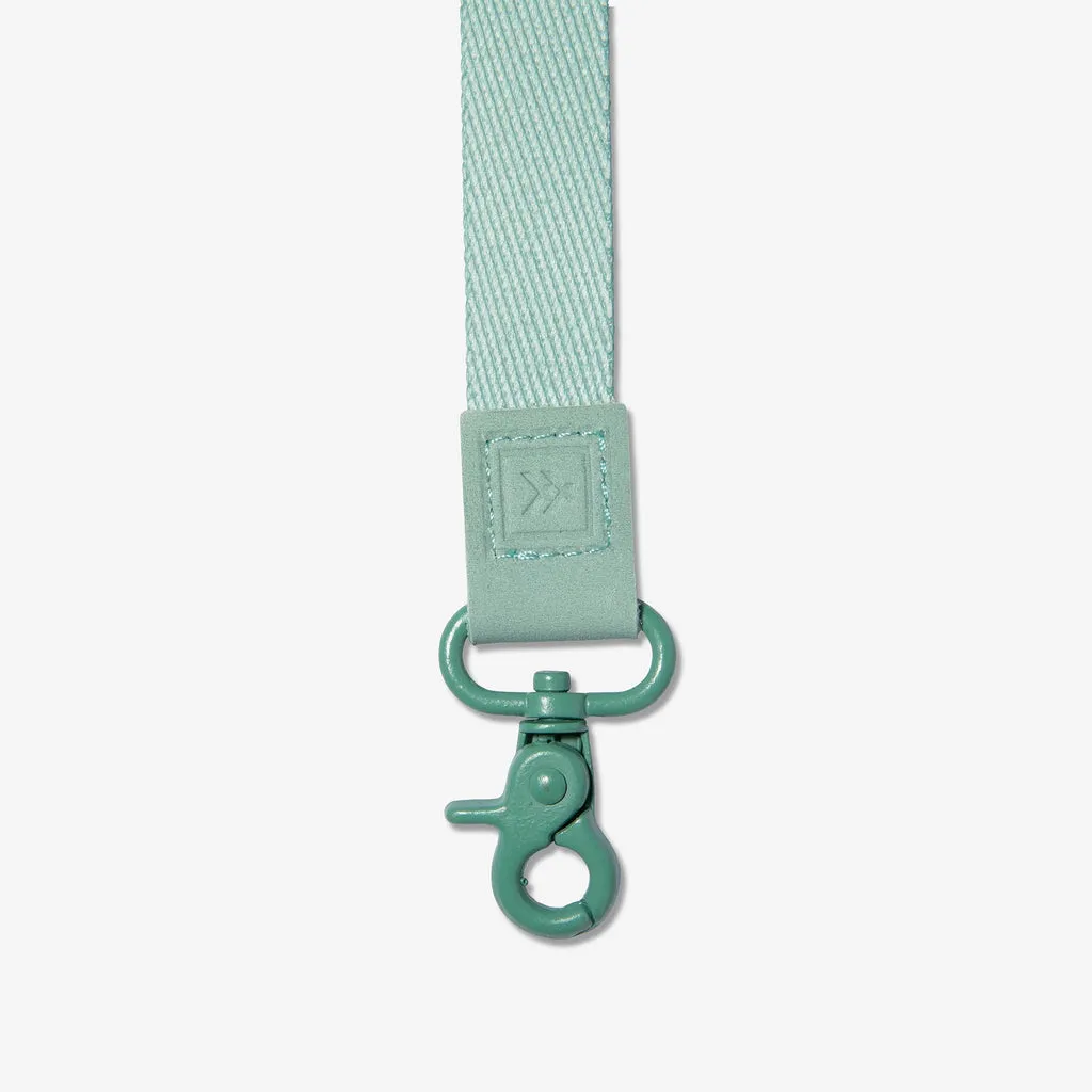 Thread Wallets Aloe Neck Lanyard