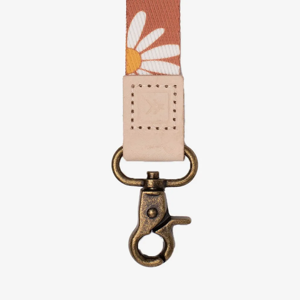 Thread Wallets Hazel Neck Lanyard